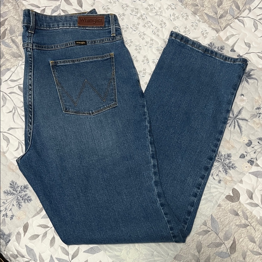 Wrangler Classic Blue Jeans